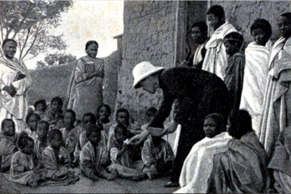 "O. Jan Beyzym T. J. i Trędowaci na Madagaskarze" 1904, domena publiczna